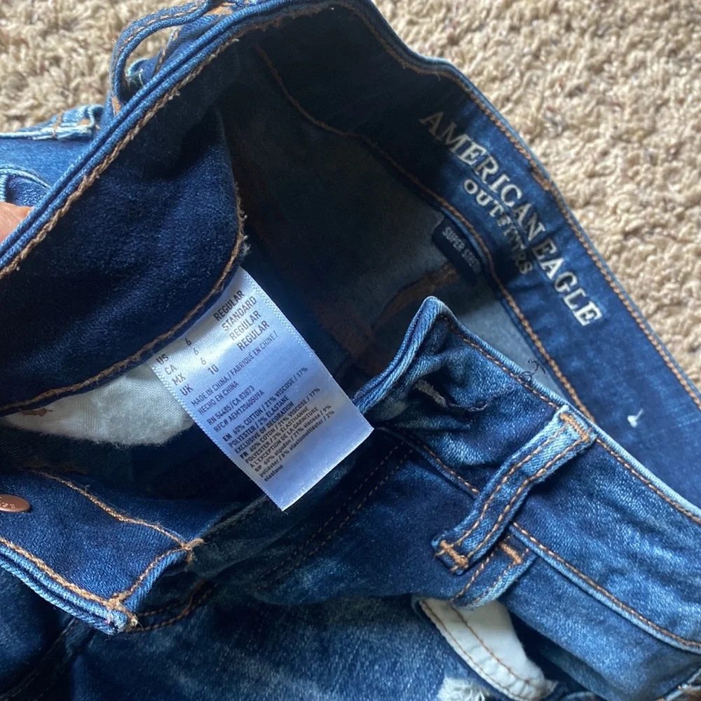 Jeans - Picture 3 of 3